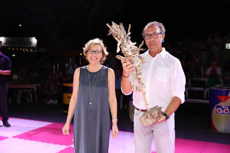 Y los mares sucumben ante la acción depredadora y el egoísmo de la humanidad en los Escacs Vivents de Xàbia  Y los mares sucumben ante la acción depredadora y el egoísmo de la humanidad en los Escacs Vivents de Xàbia